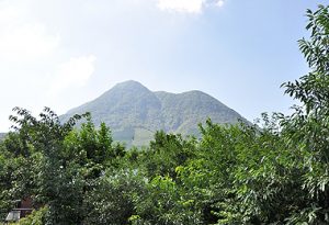 2Ｆベランダから望む由布岳